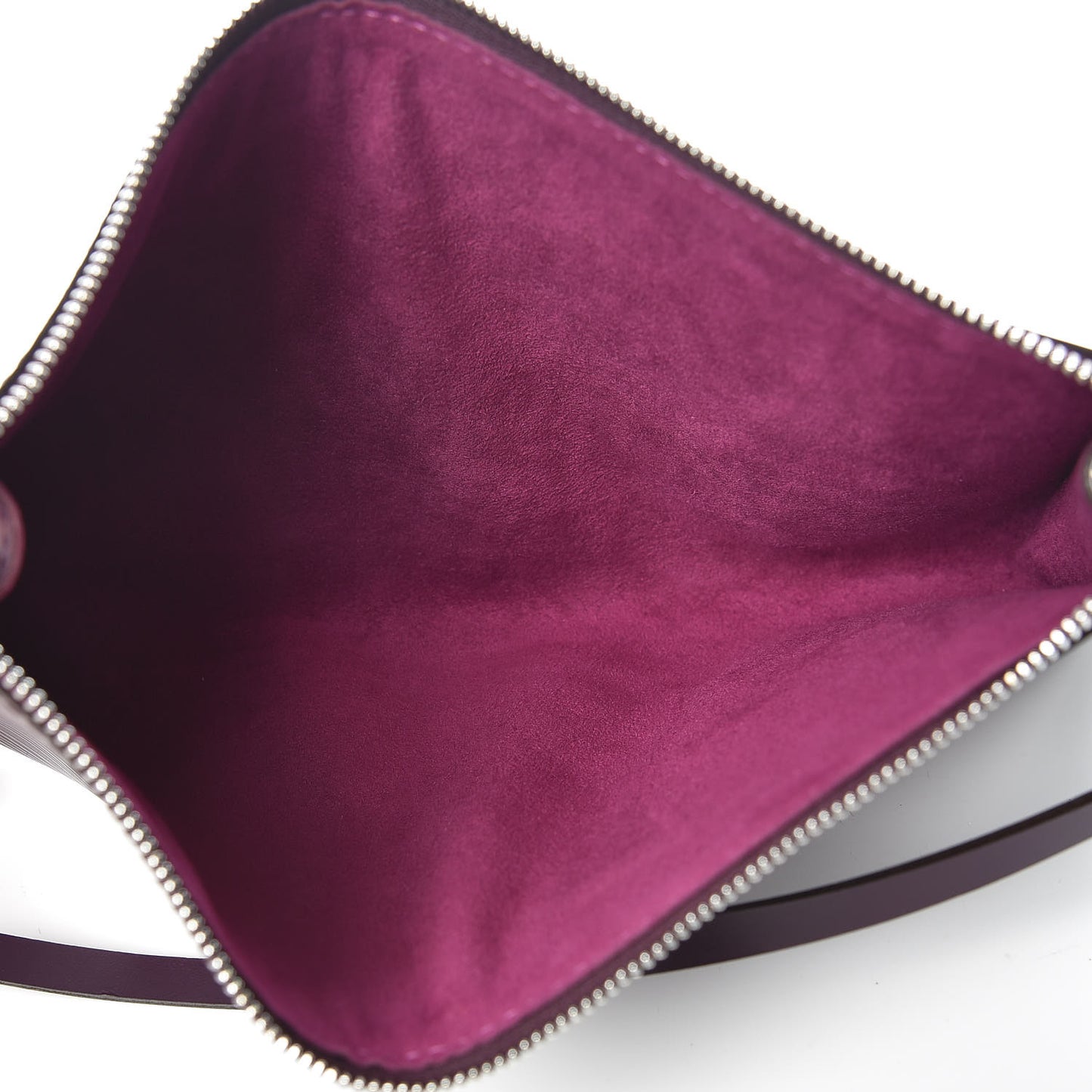 Epi Pochette Accessories 24 Cassis