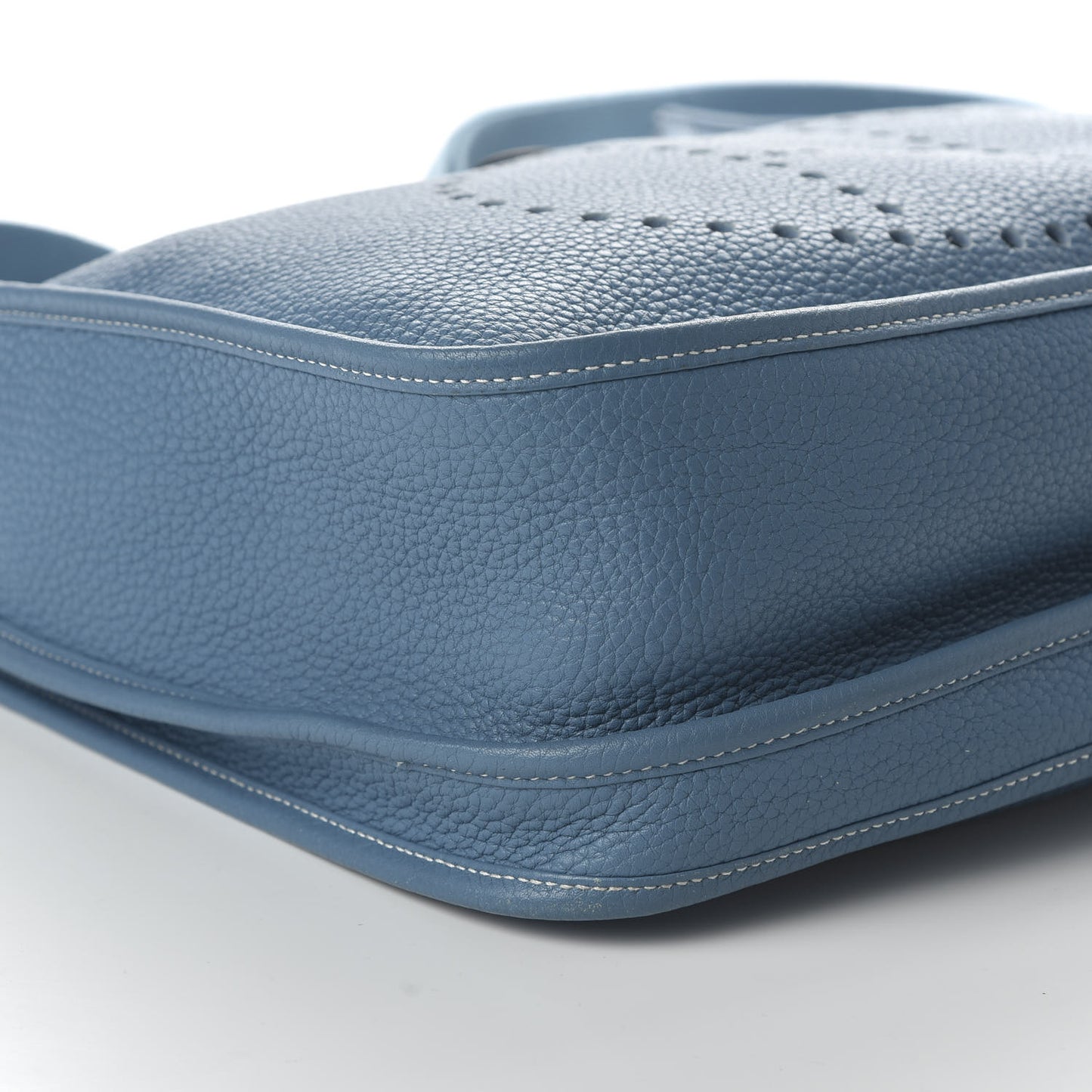 Taurillon Clemence Evelyne III GM Blue Jean