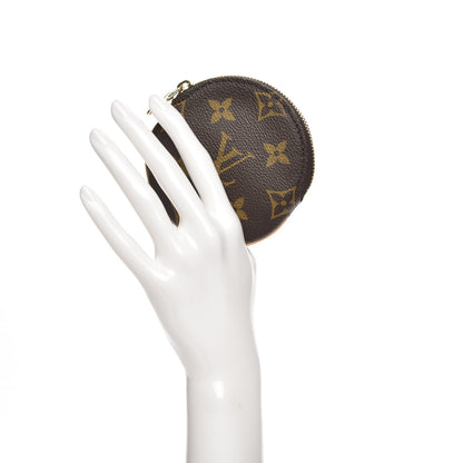 Louis Vuitton Monogram Round Coin Purse 2 of 7