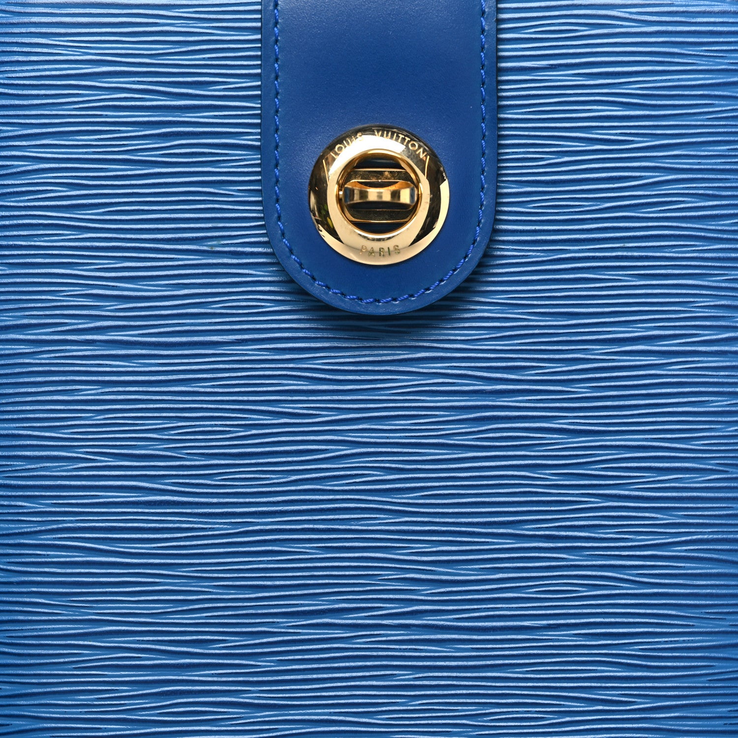 Louis Vuitton Epi Cluny Toledo 7 of 9