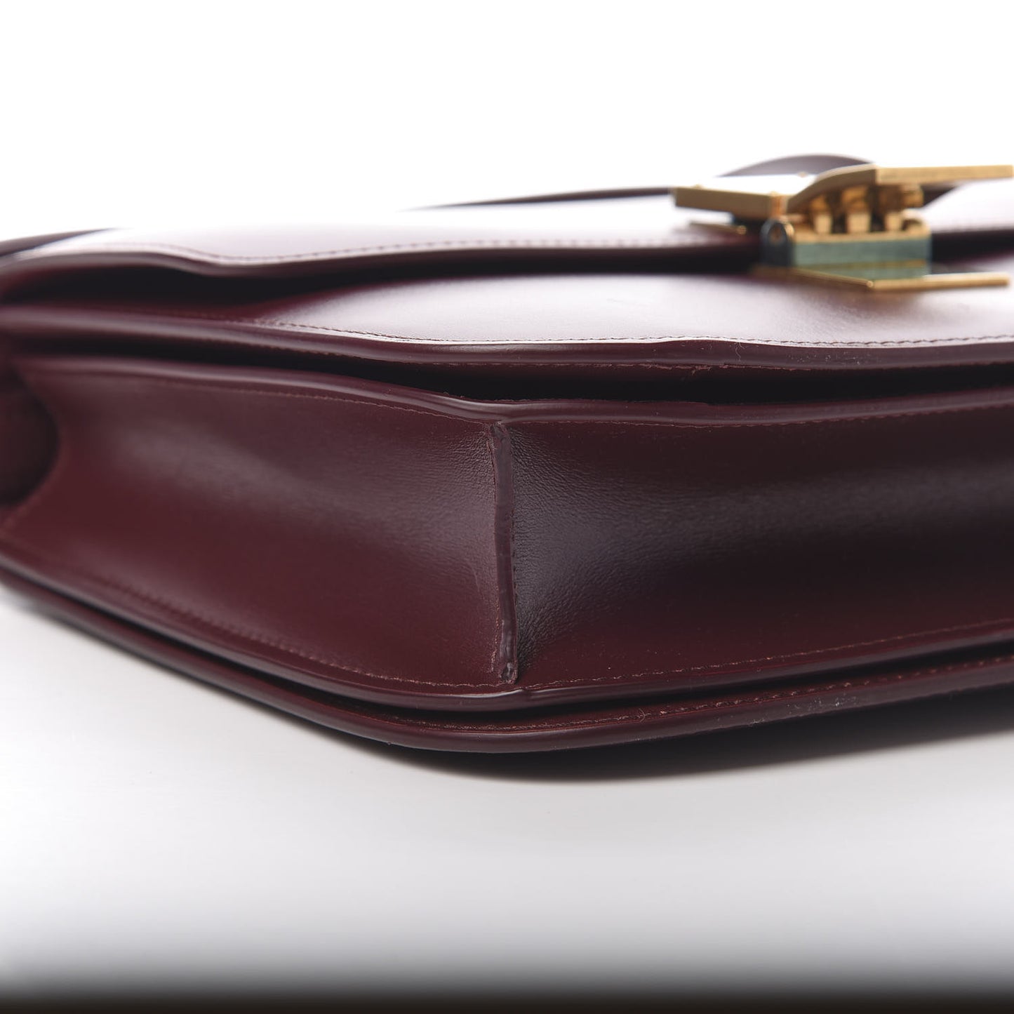 Box Calfskin Medium Classic Box Flap Bag Burgundy
