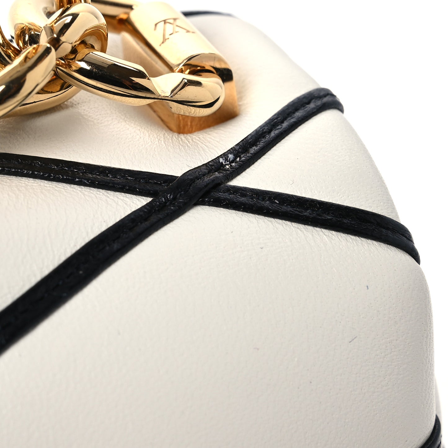 Lambskin Malletage Top Handle GO-14MM White Black
