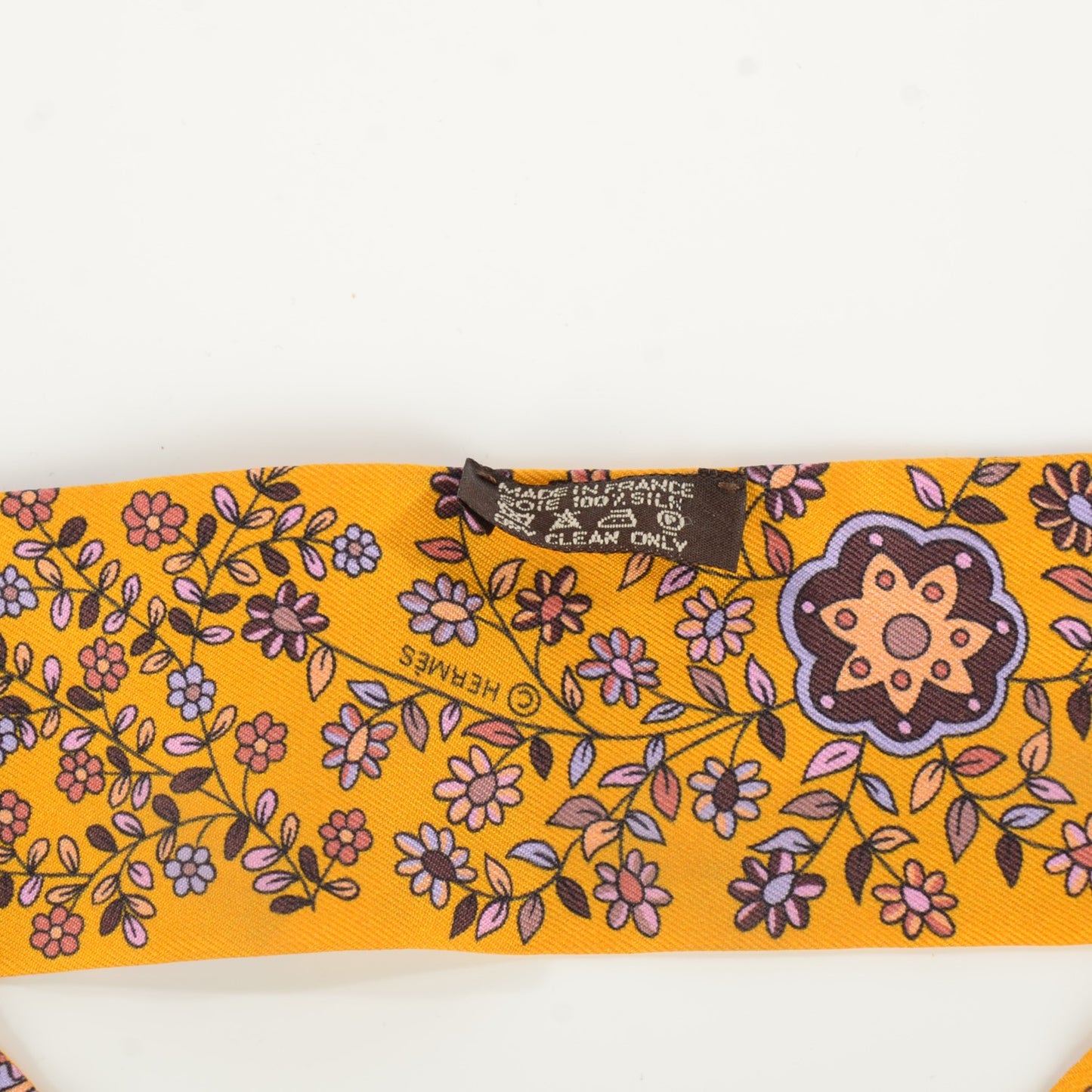 Silk L'Arbre De Vie Twilly Jaune D'or Mauve Brun
