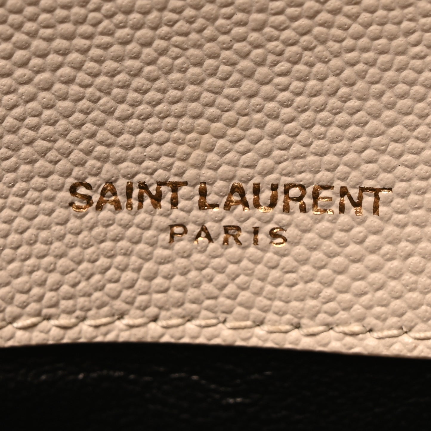 Grain De Poudre Matelasse Monogram Medium Vicky Chain Bag Crema Soft