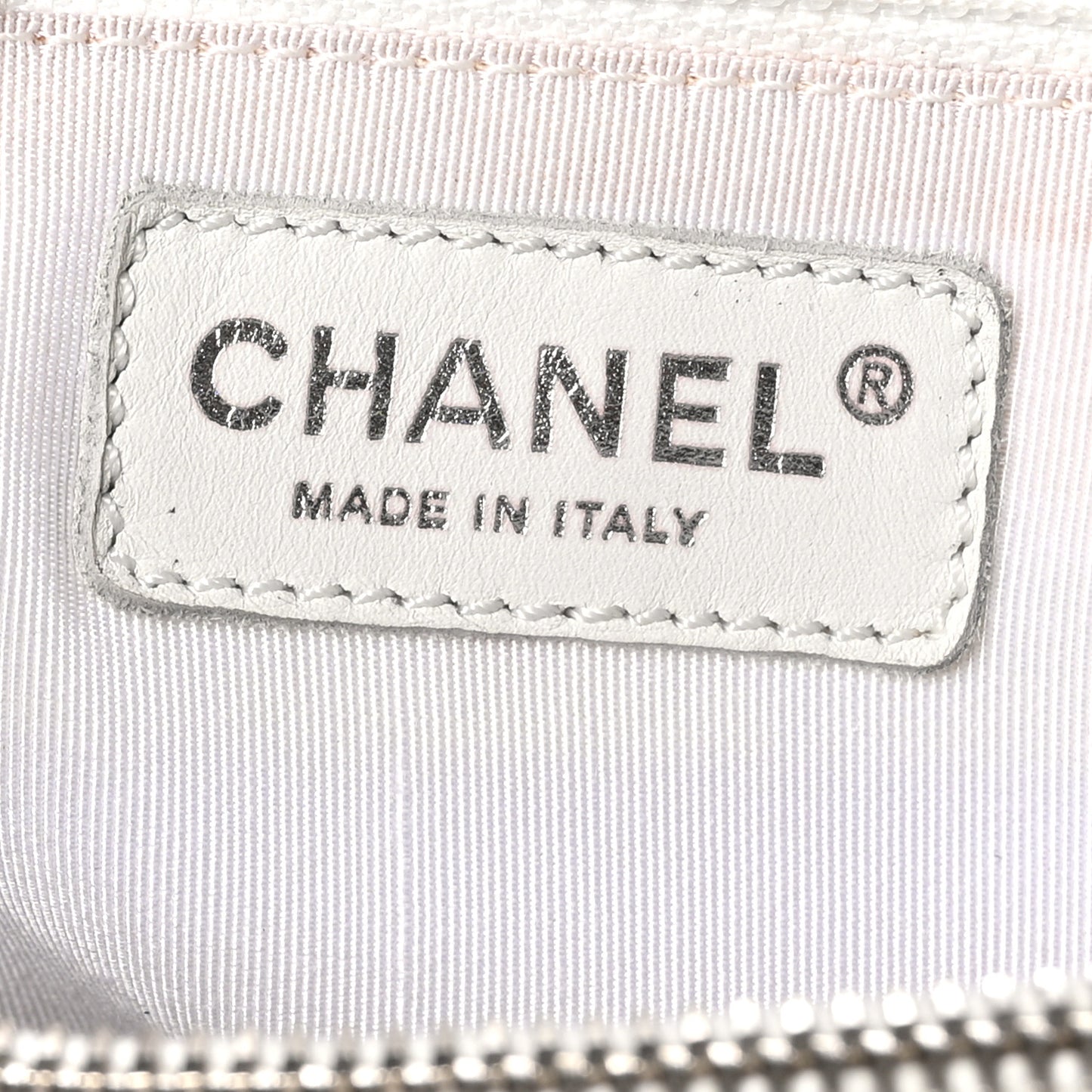 Caviar Quilted Grand Shopping Tote GST White