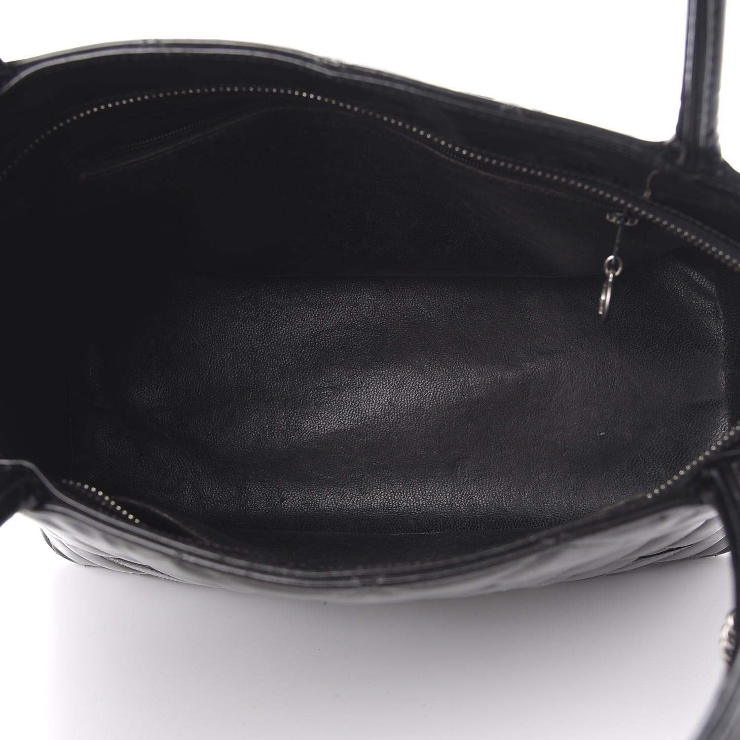 Chanel Patent Quilted Medallion Tote Black 4 of 17