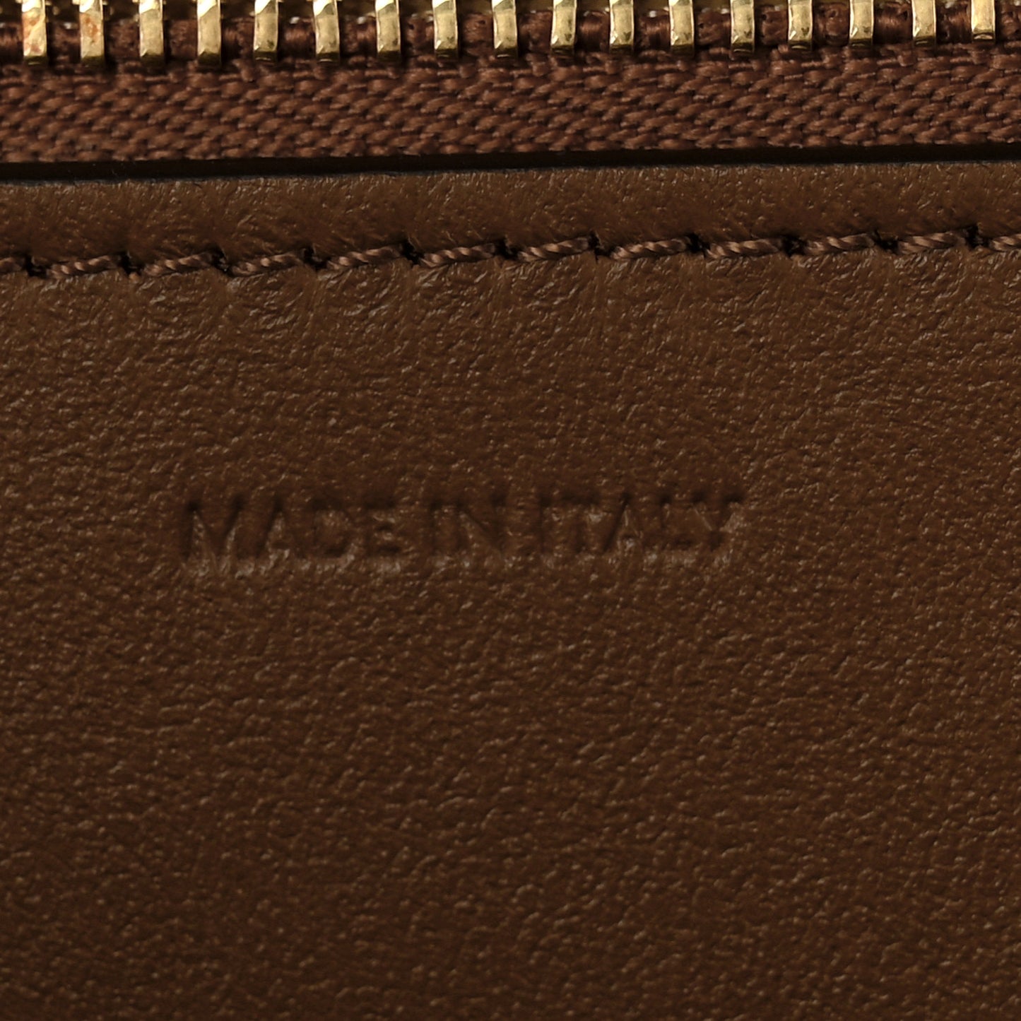 Box Calfskin Medium Classic Box Flap Bag Camel