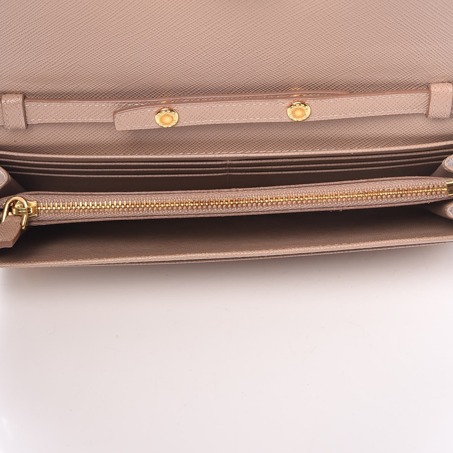 Prada Saffiano Metal Oro Chain Wallet Cammeo 5 of 7