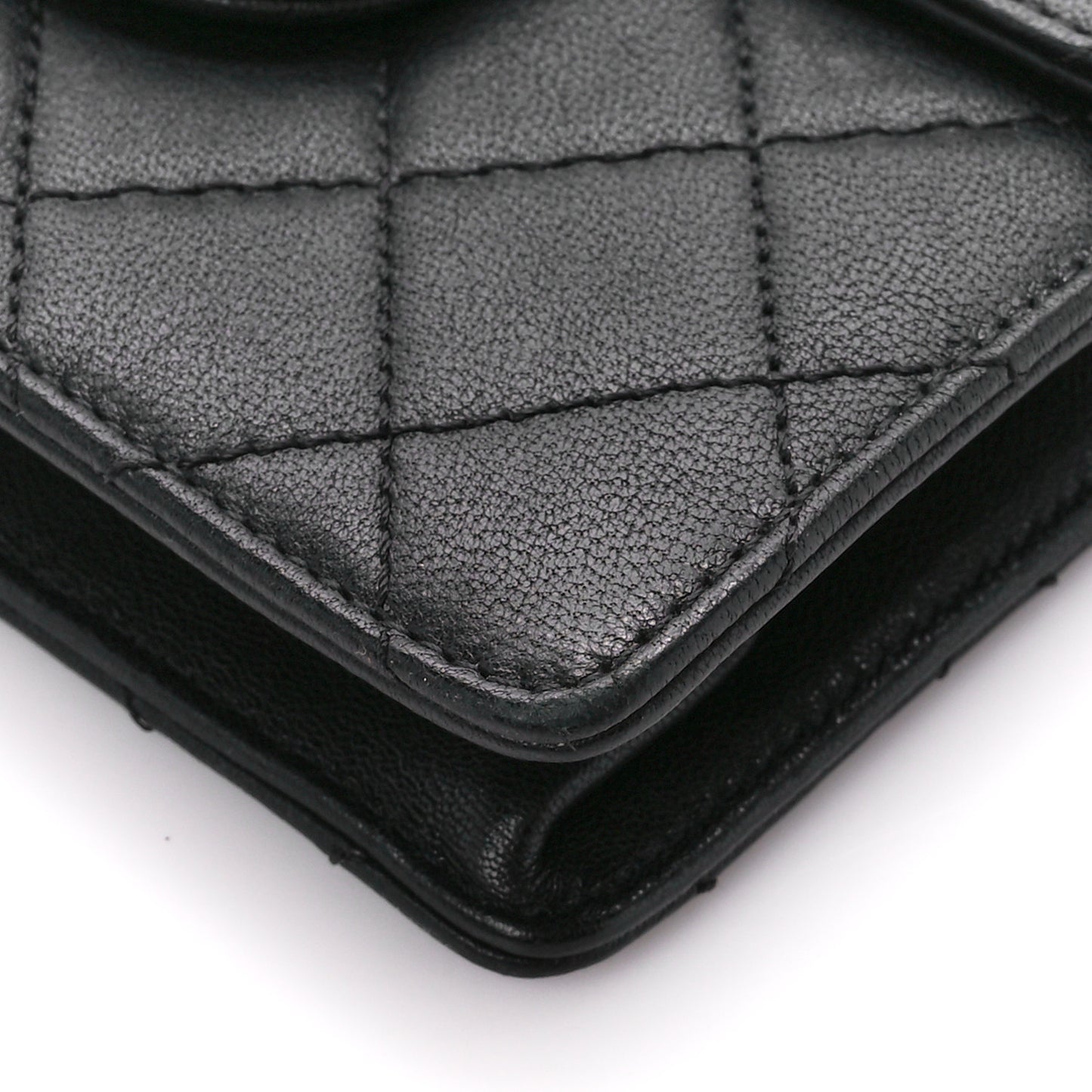 Goatskin Quilted Chic Pearls Flap Black