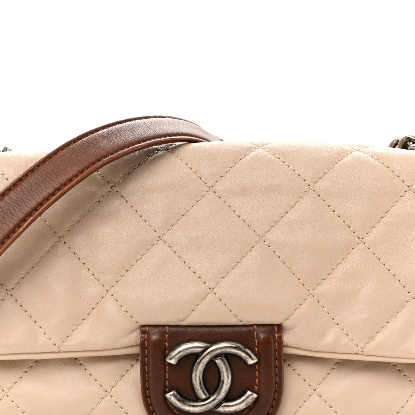 Calfskin Large Country Chic Flap Ecru Brown