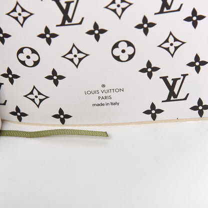Louis Vuitton Monogram Giant Notebook Kaki Beige 5 of 5