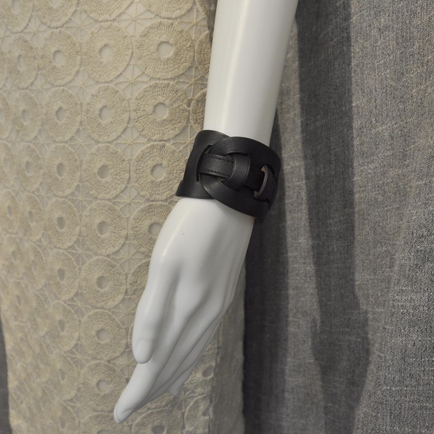 Hermes Swift Leather Fetiche Bracelet Small Black 2 of 5