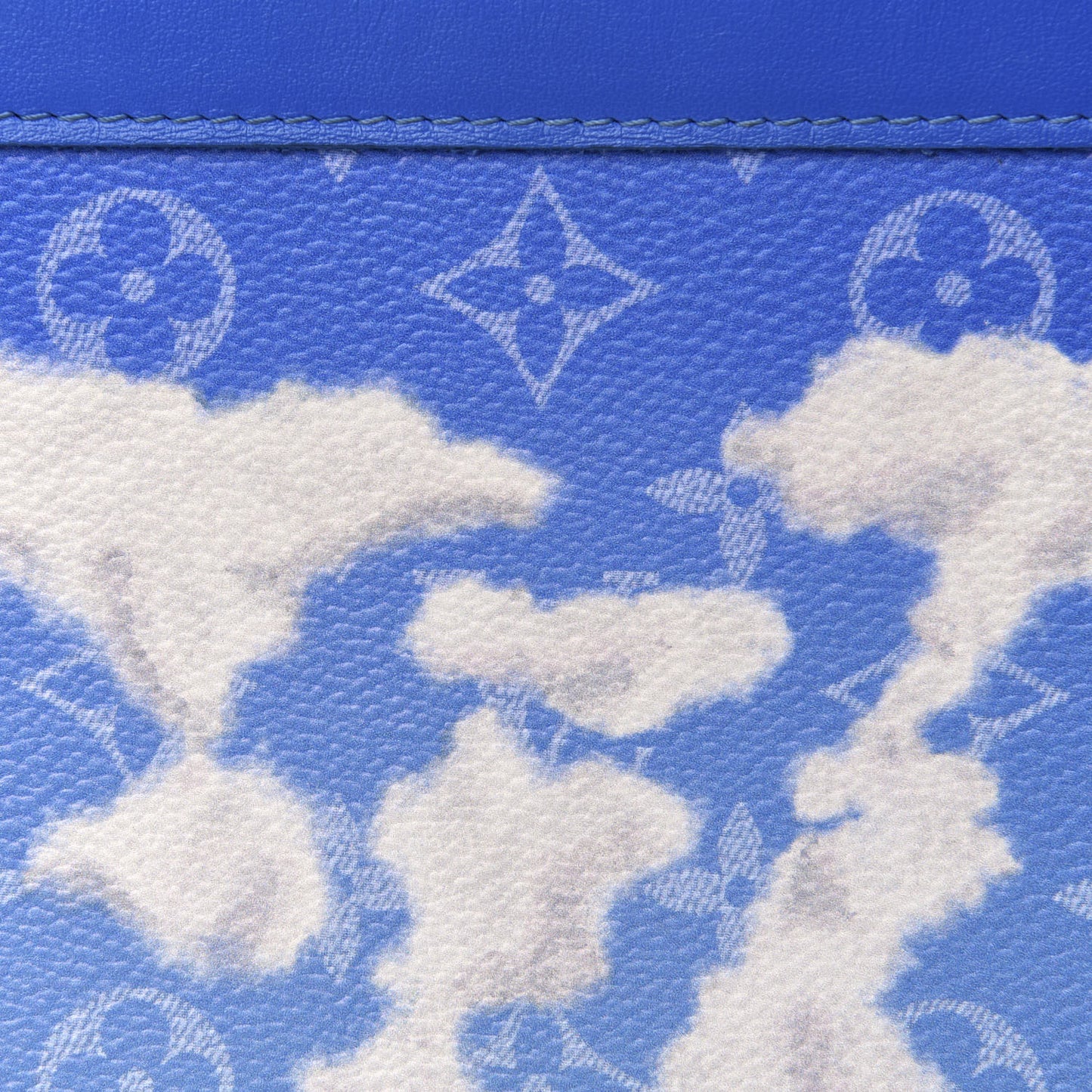 Monogram Clouds Pochette Voyage MM A4 Blue