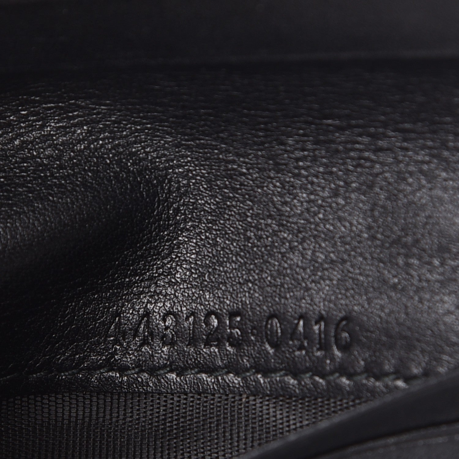 Gucci Calfskin Matelasse GG Marmont Card Case Black 7 of 10
