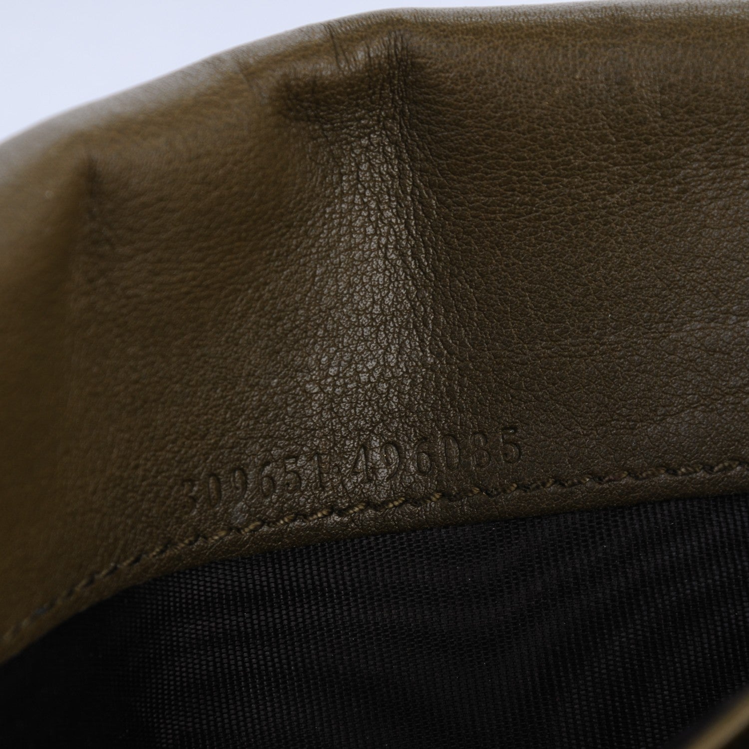 Gucci Microguccissima Travel Document Case Olive 8 of 8