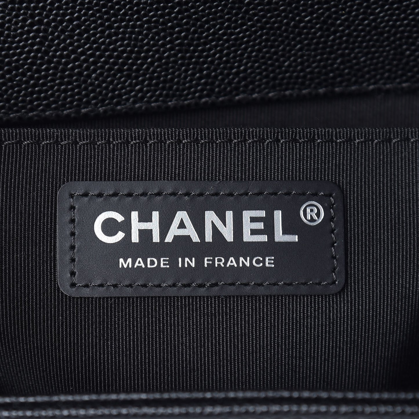 Caviar Quilted Medium Boy Flap Black