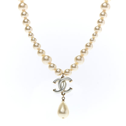 Chanel Pearl CC Drop Necklace Gold 1 of 6