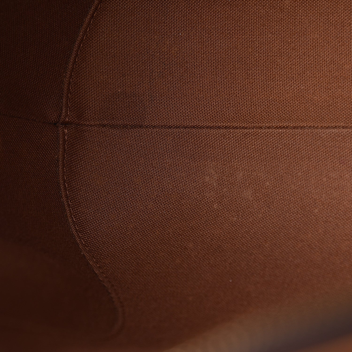 Louis Vuitton Monogram Ellipse MM 8 of 15
