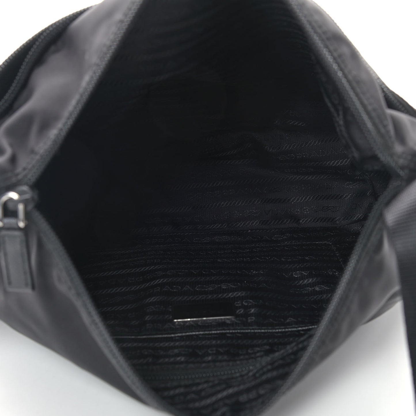 Nylon Vela Messenger Bag Black