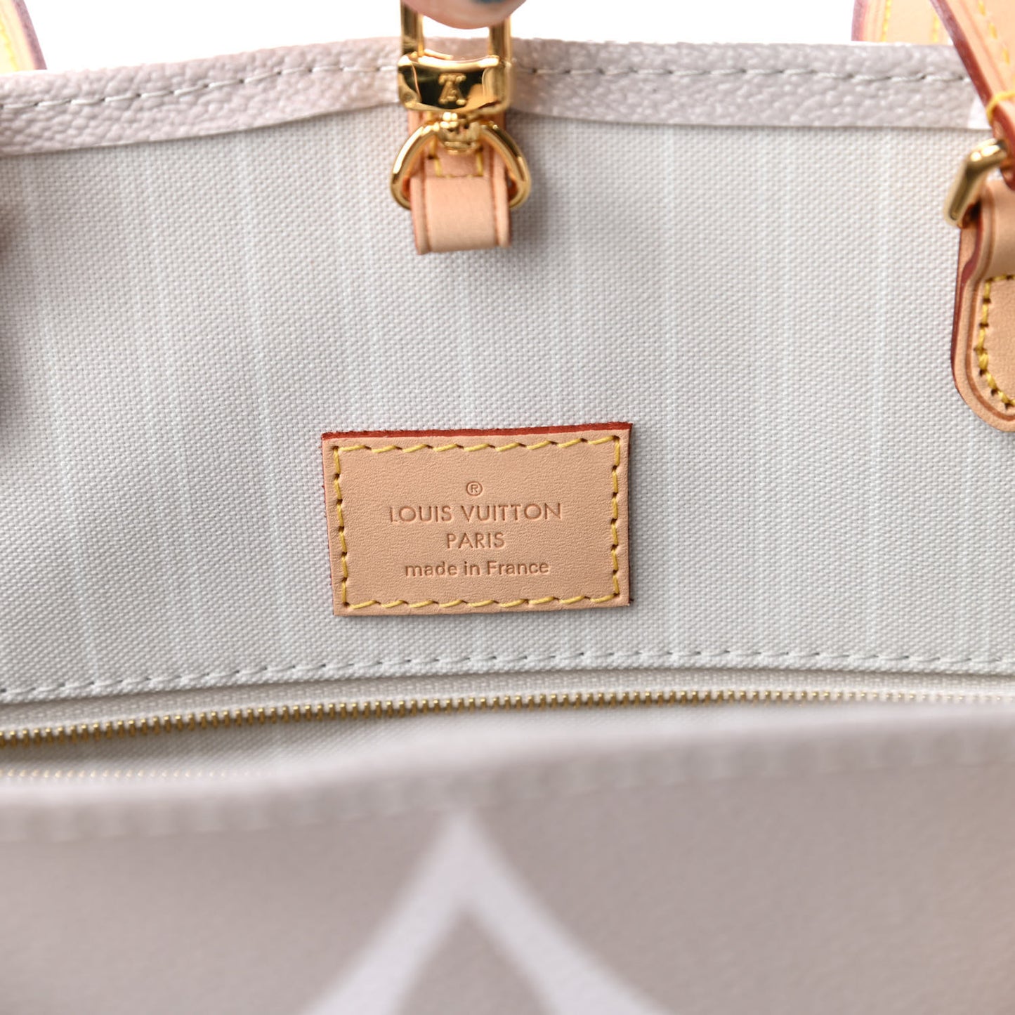 Monogram Giant By The Pool Onthego GM Brume
