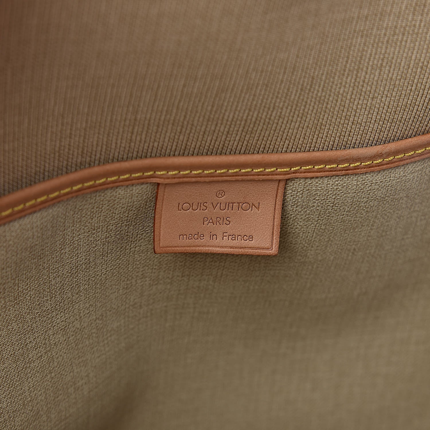 Louis Vuitton Monogram Excursion Shoe Bag 6 of 17