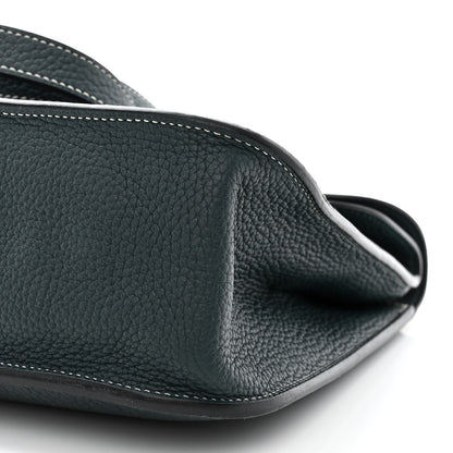 Hermes Taurillon Clemence Halzan 31 GM Vert Cypress 10 of 14