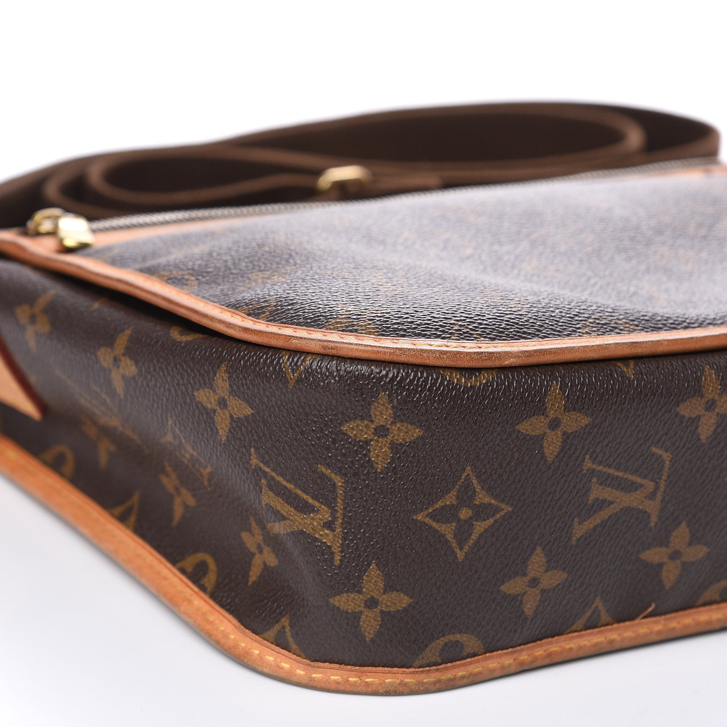 Louis Vuitton Monogram Bosphore PM Messenger 7 of 15
