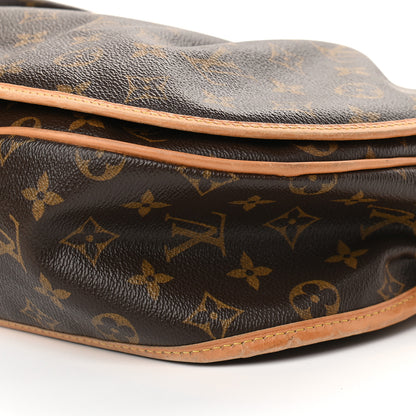 Louis Vuitton Monogram Menilmontant MM 8 of 9