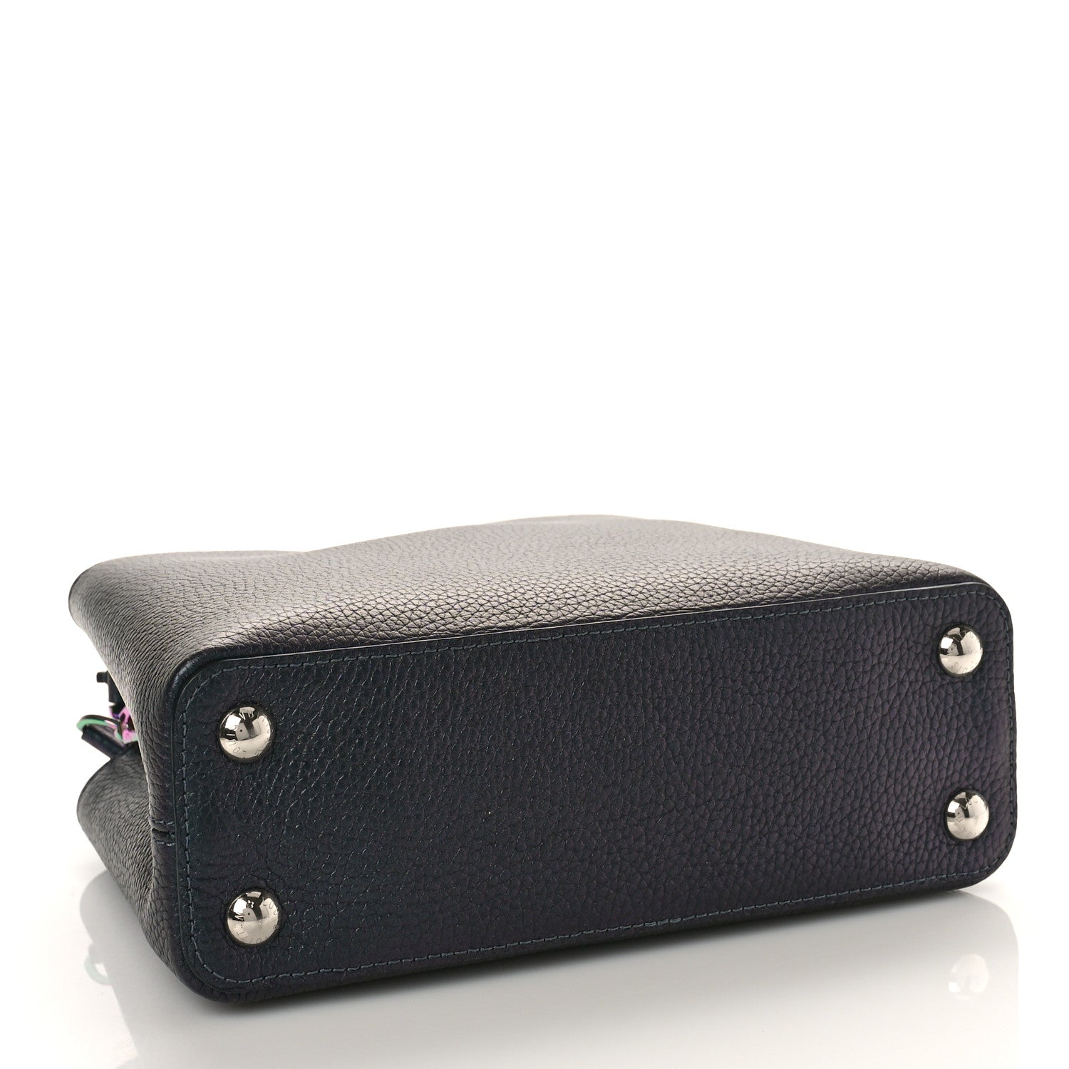 Louis Vuitton Taurillon Capucines BB Scarabeo Iridescent Black 4 of 8