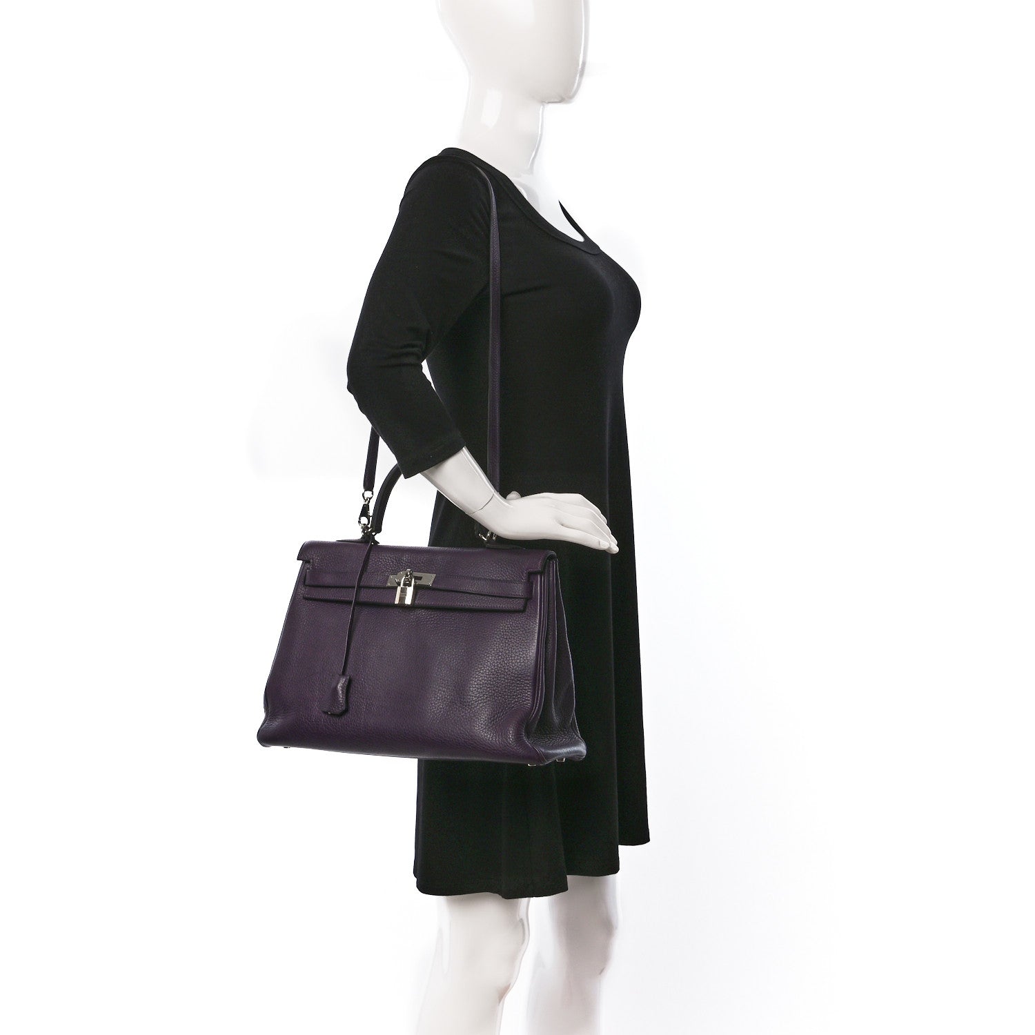 Hermes Taurillon Clemence Kelly Retourne 35 Raisin 2 of 18