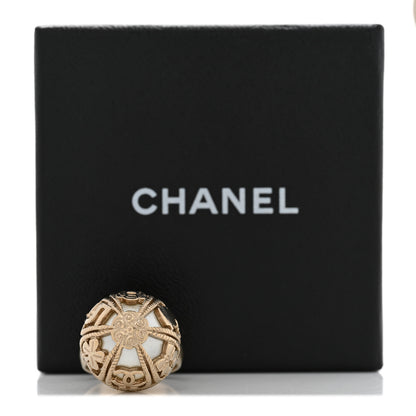 Chanel Metal Pearl Lucky Symbols Ring 53 6.5 Gold Pearly White 6 of 6
