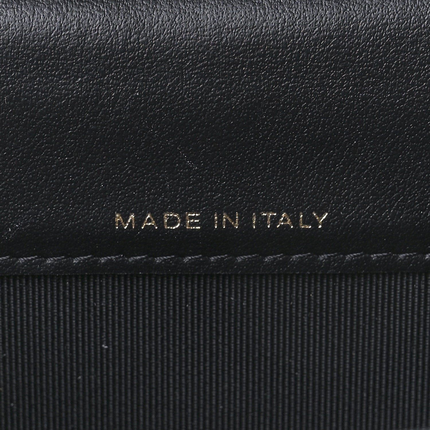 Chanel Calfskin Crocodile Embossed Graffiti 2.55 Cocodile Reissue Flap Card Holder Black Gold 6 of 12