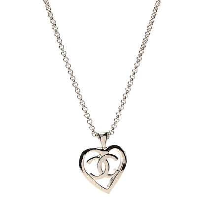 Chanel CC Heart Chain Pendant Necklace Gold 4 of 5