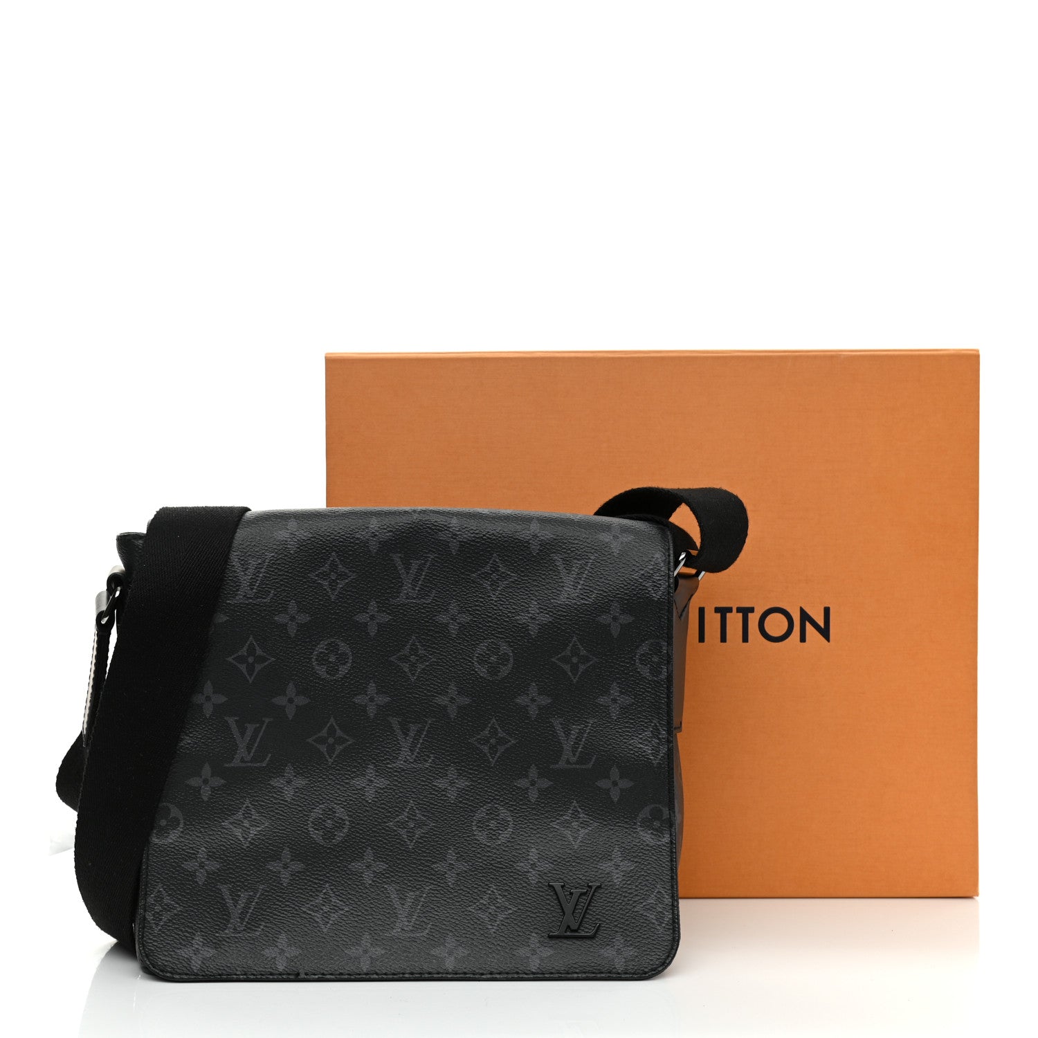 Louis Vuitton Monogram Eclipse District PM Black 12 of 12