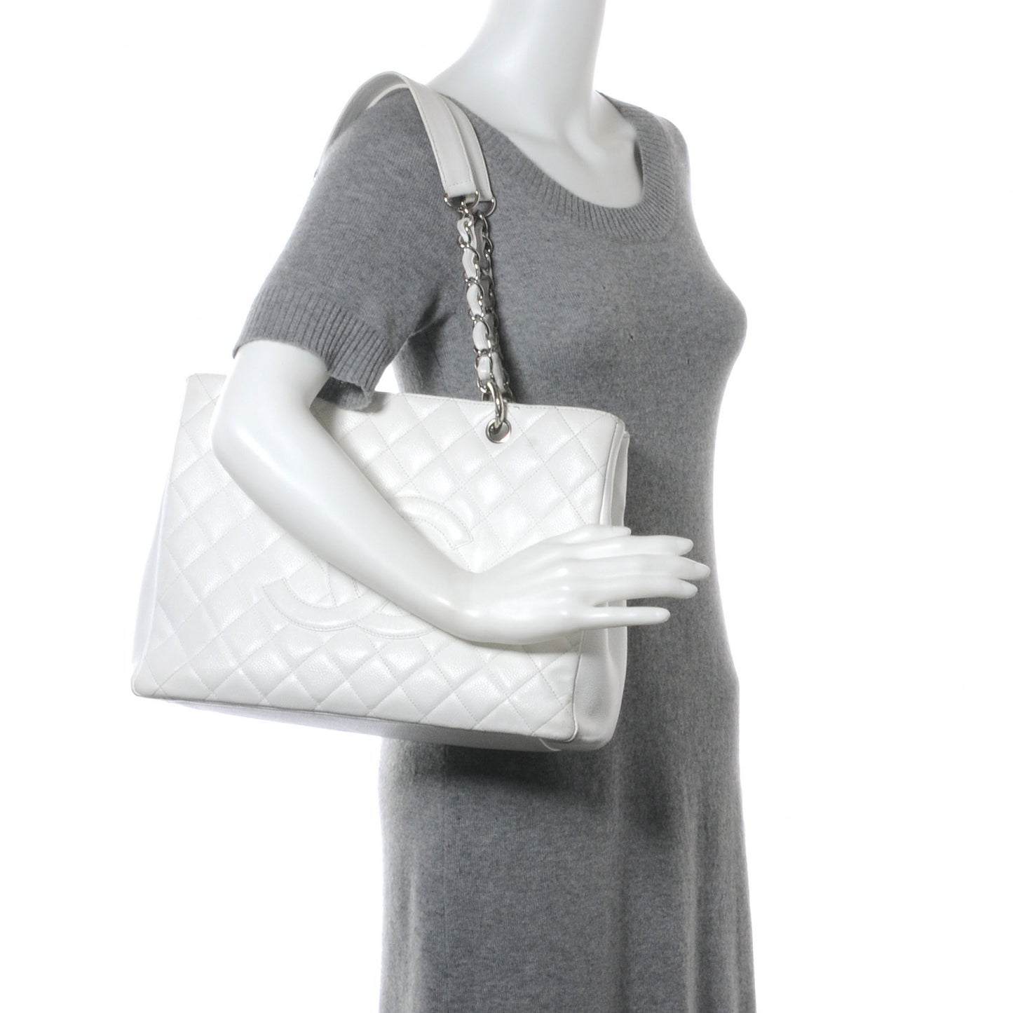 Caviar Grand Shopping Tote GST White