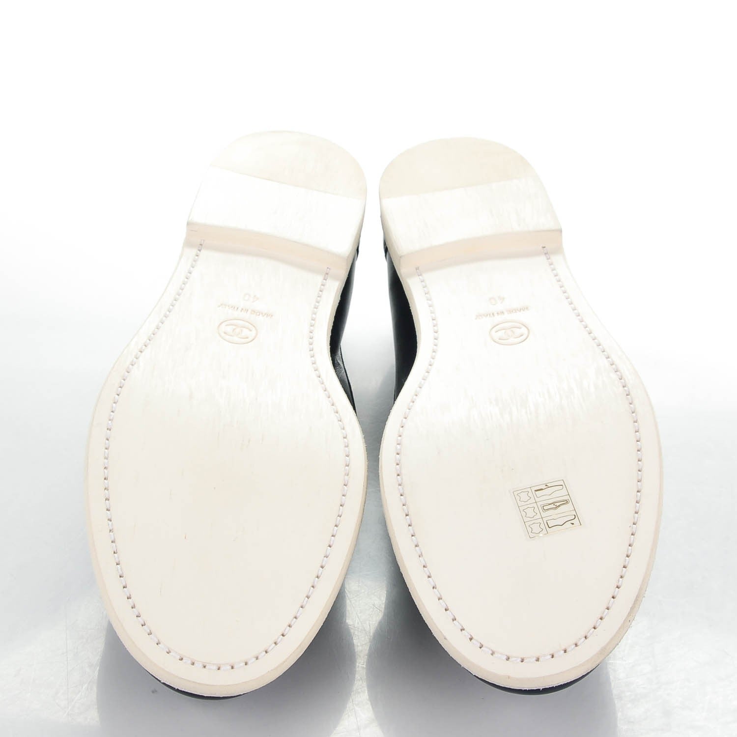 Chanel Lambskin CC Mocassin Loafers 40 Navy 5 of 9