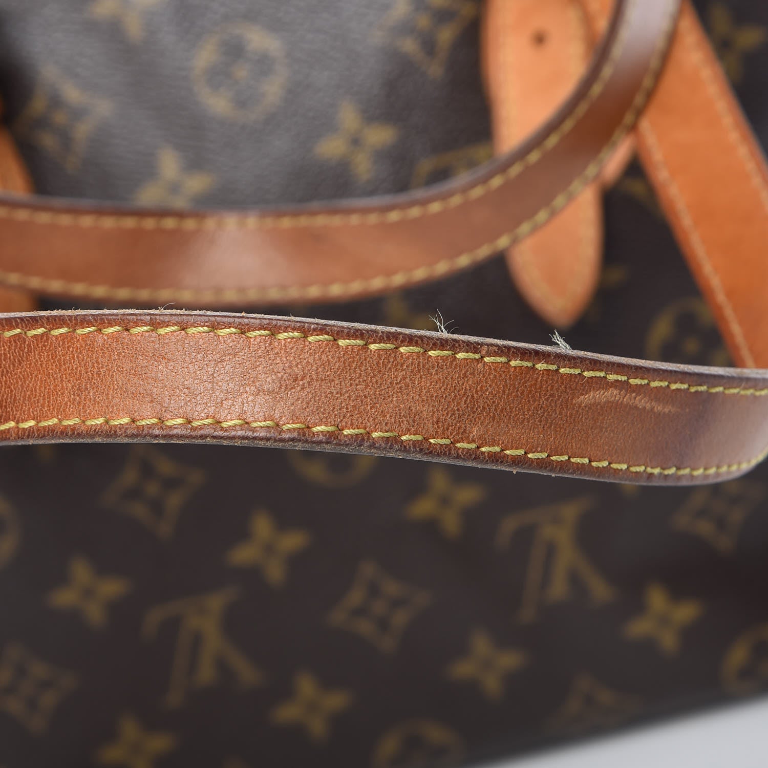 Louis Vuitton Monogram Popincourt Haut 20 of 24