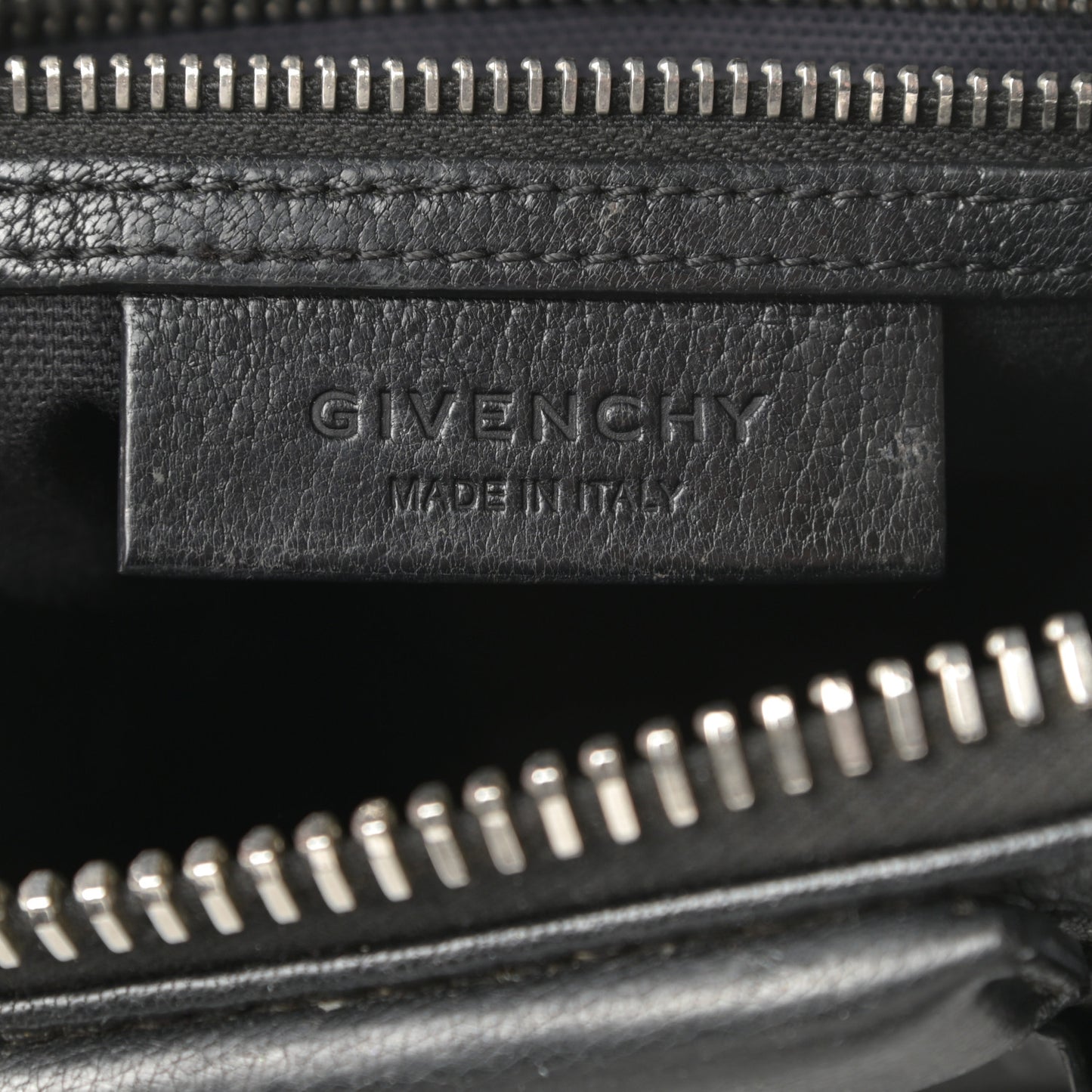Sugar Goatskin Mini Antigona Black