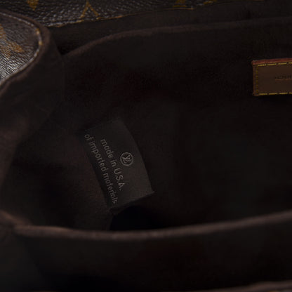 Louis Vuitton Monogram Pochette Metis 7 of 15