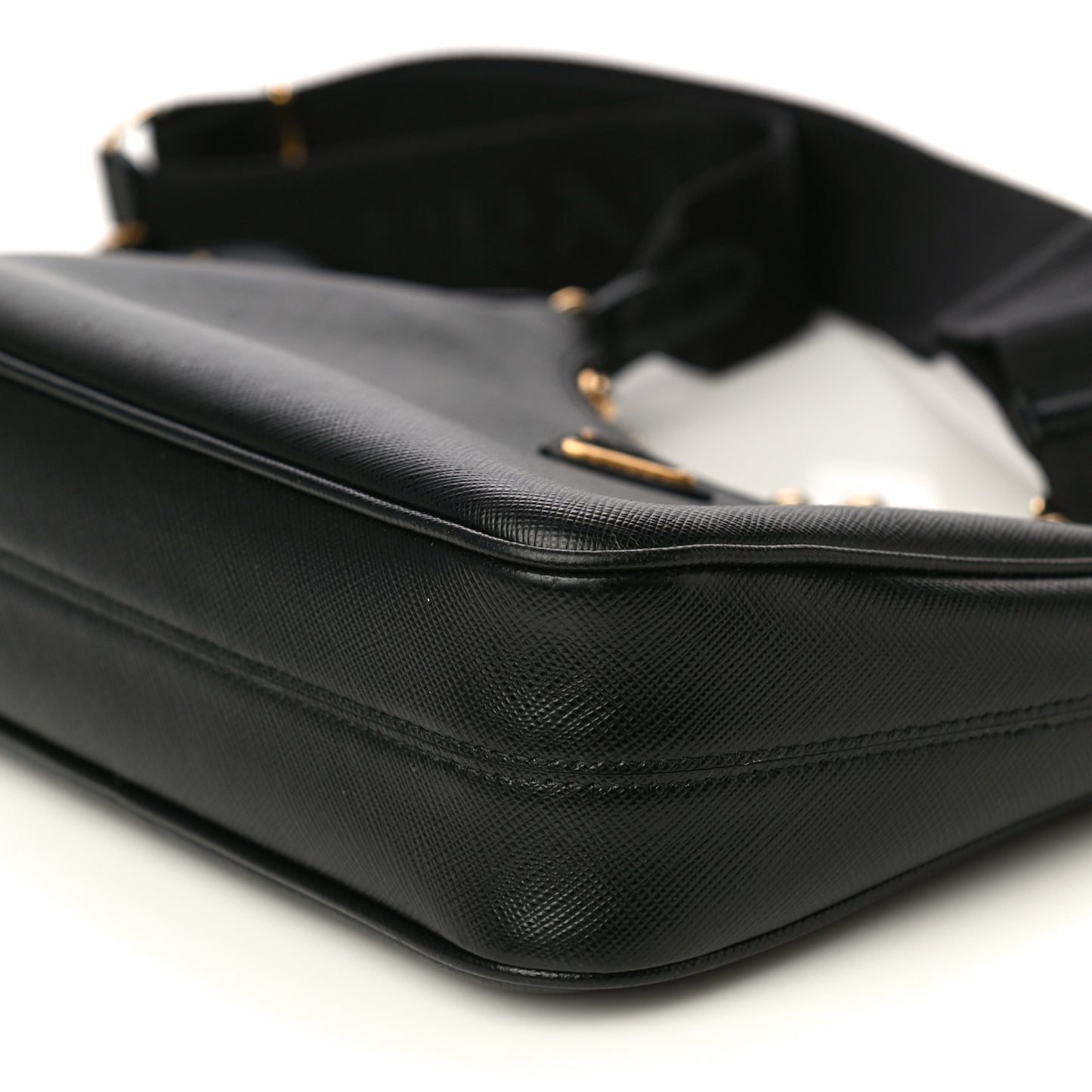 Saffiano Lux Re-Edition 2005 Shoulder Bag Black