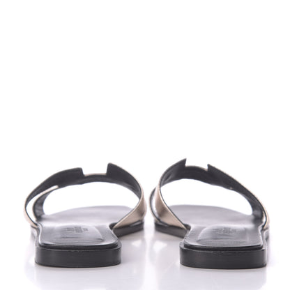 Hermes Metallic Nappa Oran Sandals 37.5 Or Vieilli 7 of 10