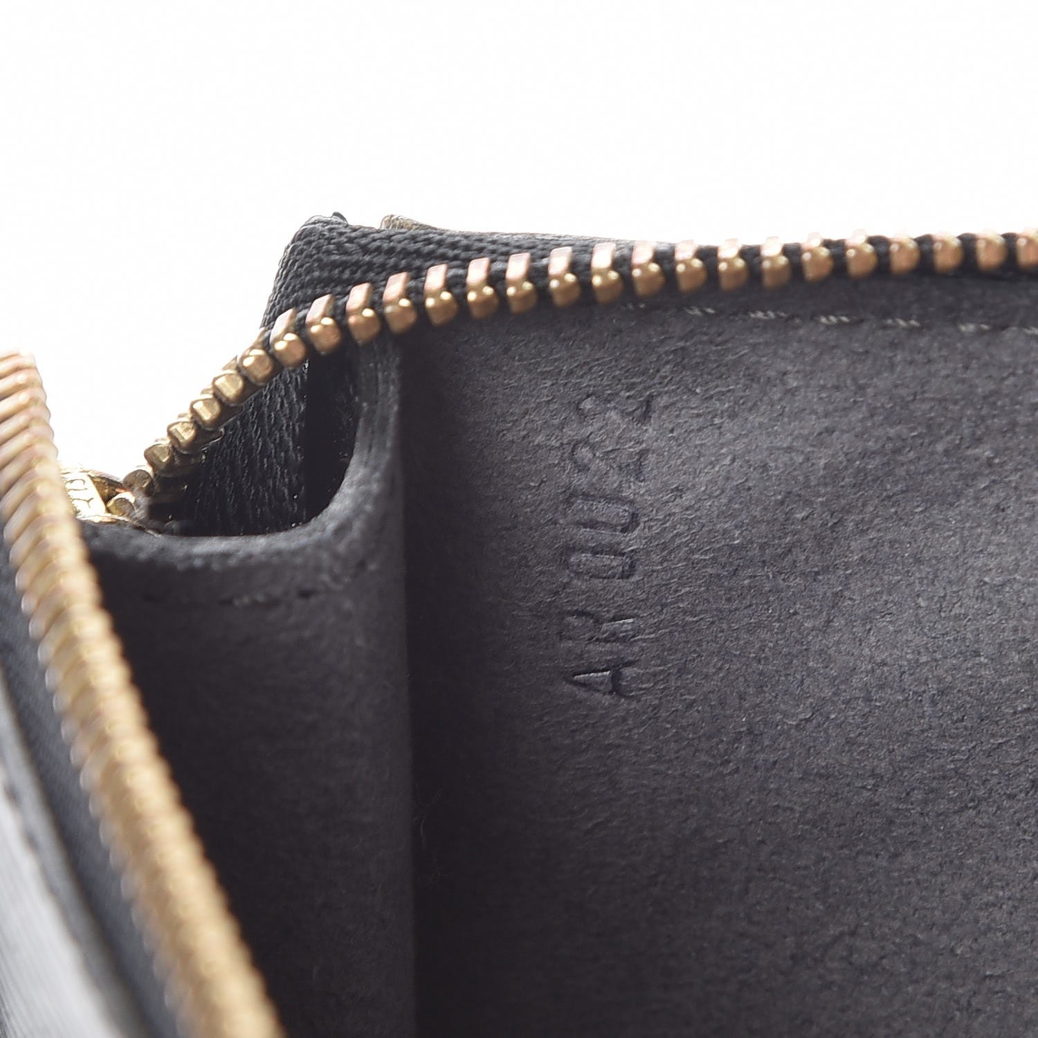 Louis Vuitton Epi Pochette Accessories 24 Black 9 of 12