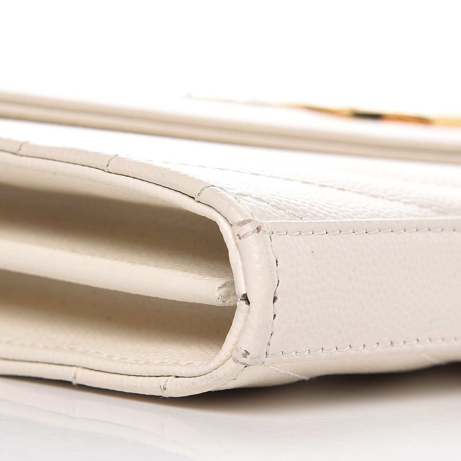Saint Laurent Grain De Poudre Matelasse Chevron Monogram Chain Wallet Porcellana 8 of 8