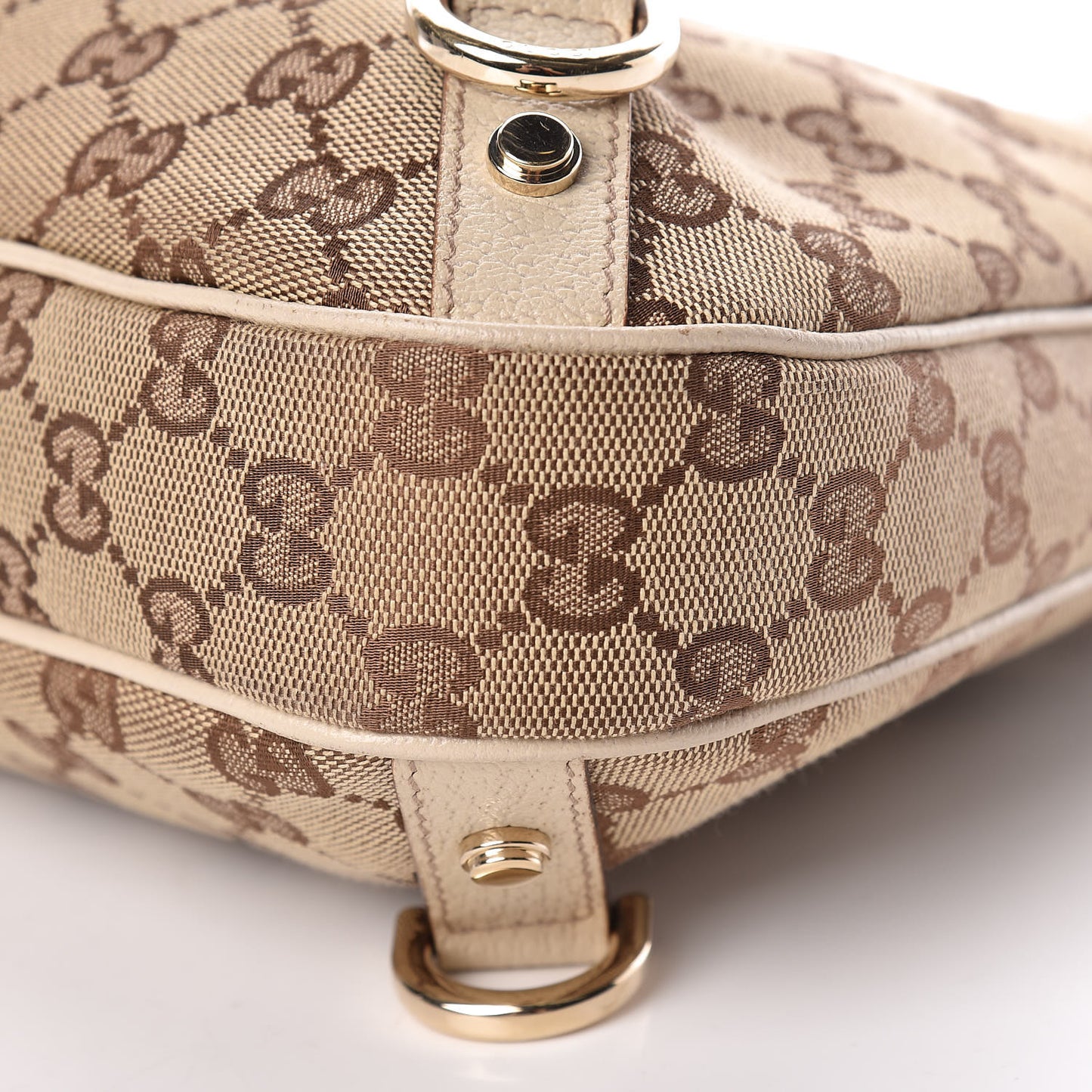 Monogram Medium Abbey D Ring Hobo Off White