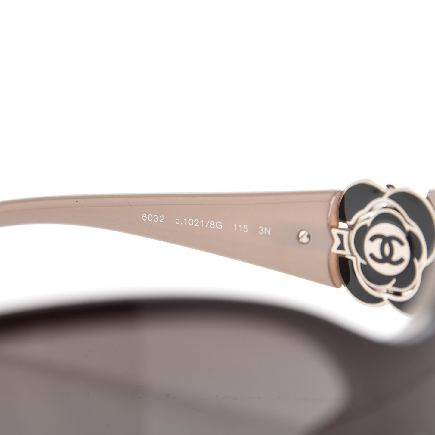 Camellia CC Sunglasses 6032 Grey