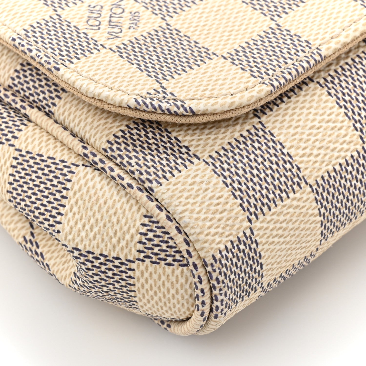 Louis Vuitton Damier Azur Favorite PM 10 of 16