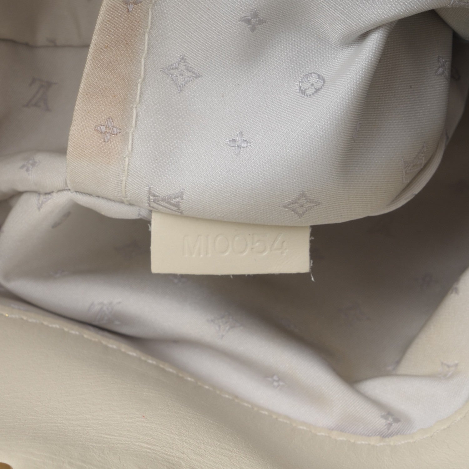 Louis Vuitton Suhali L'Affriolant White 7 of 9