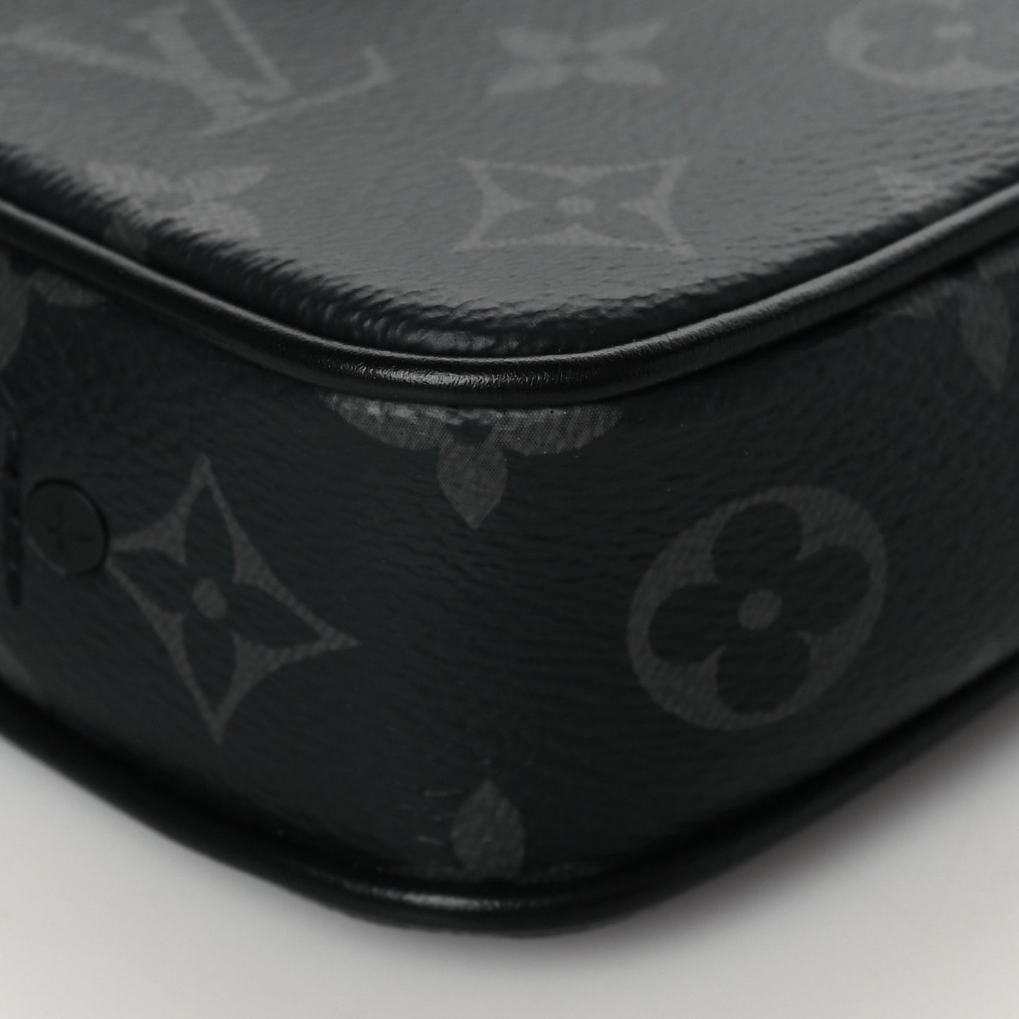 Monogram Eclipse Pochette Volga