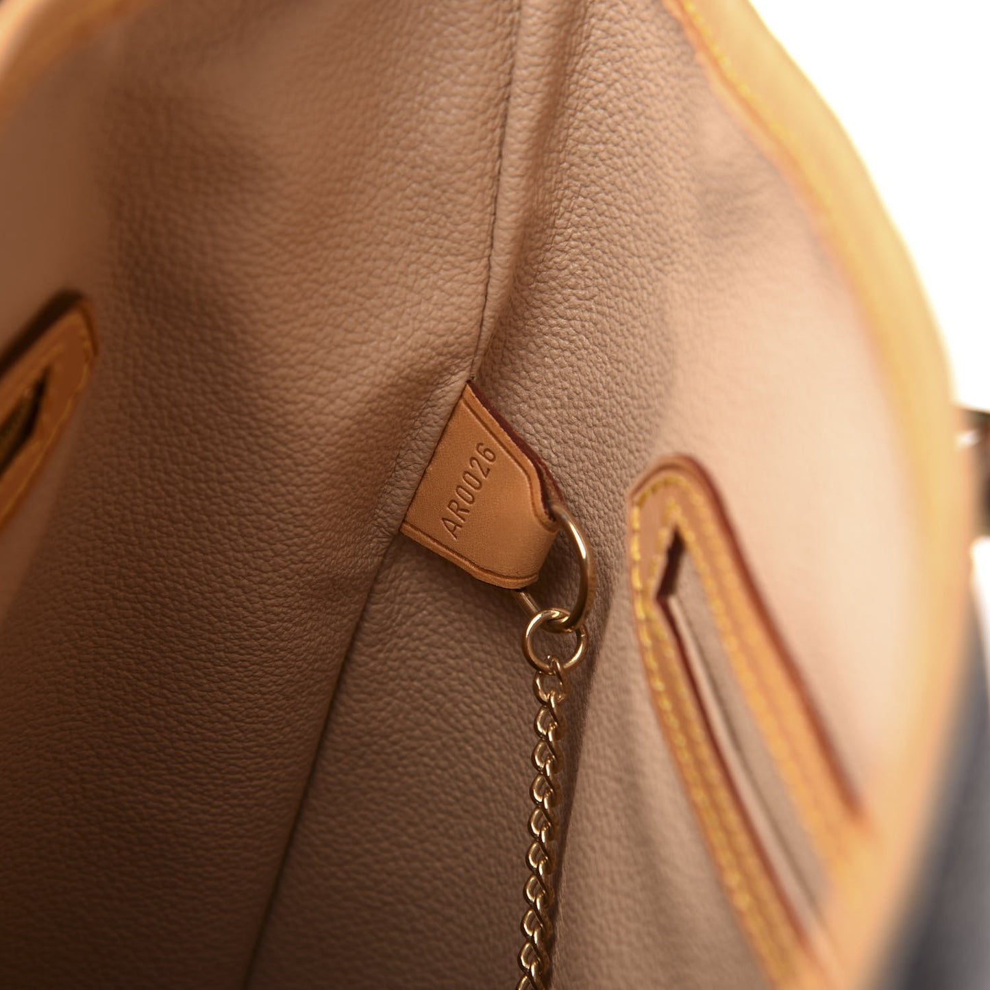 Monogram Bucket 27
