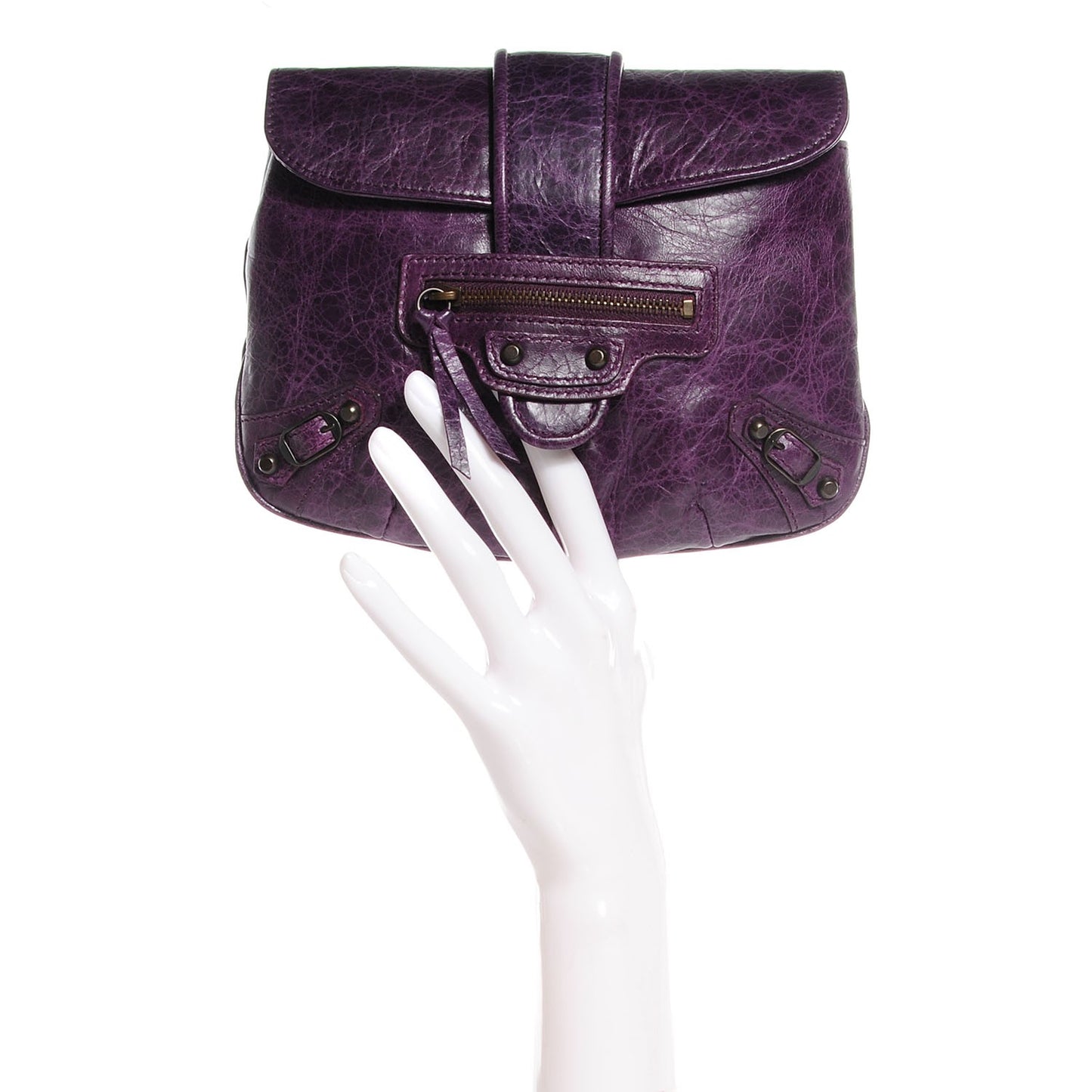 Agneau Classic Hardware Pouch Flap Clutch Raisin